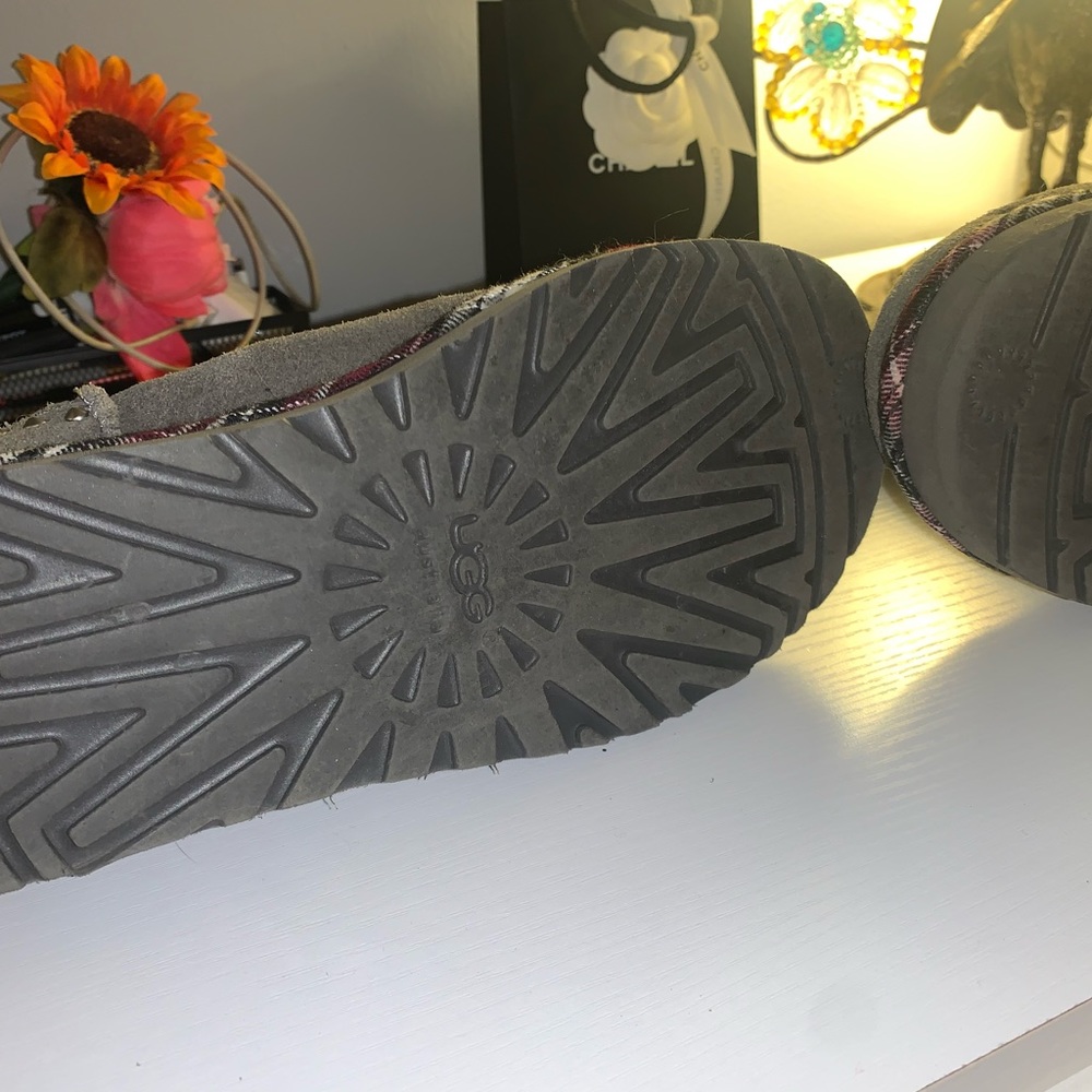 Woman UGG boots - Picture 6 of 8
